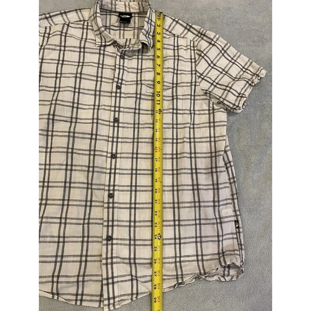 The North Face Shirt Mens Large Short Sleeve Button Up Casual Plaid White XL
